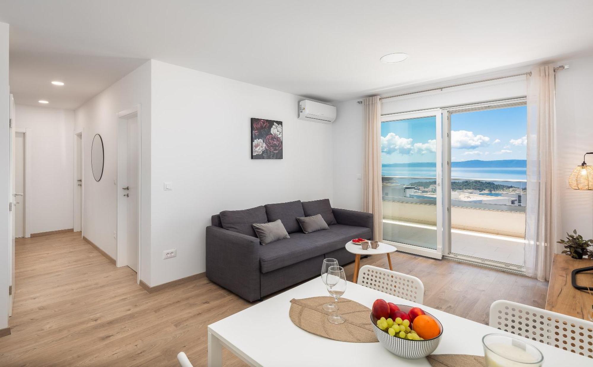 Il Mar - New With Garage Apartment