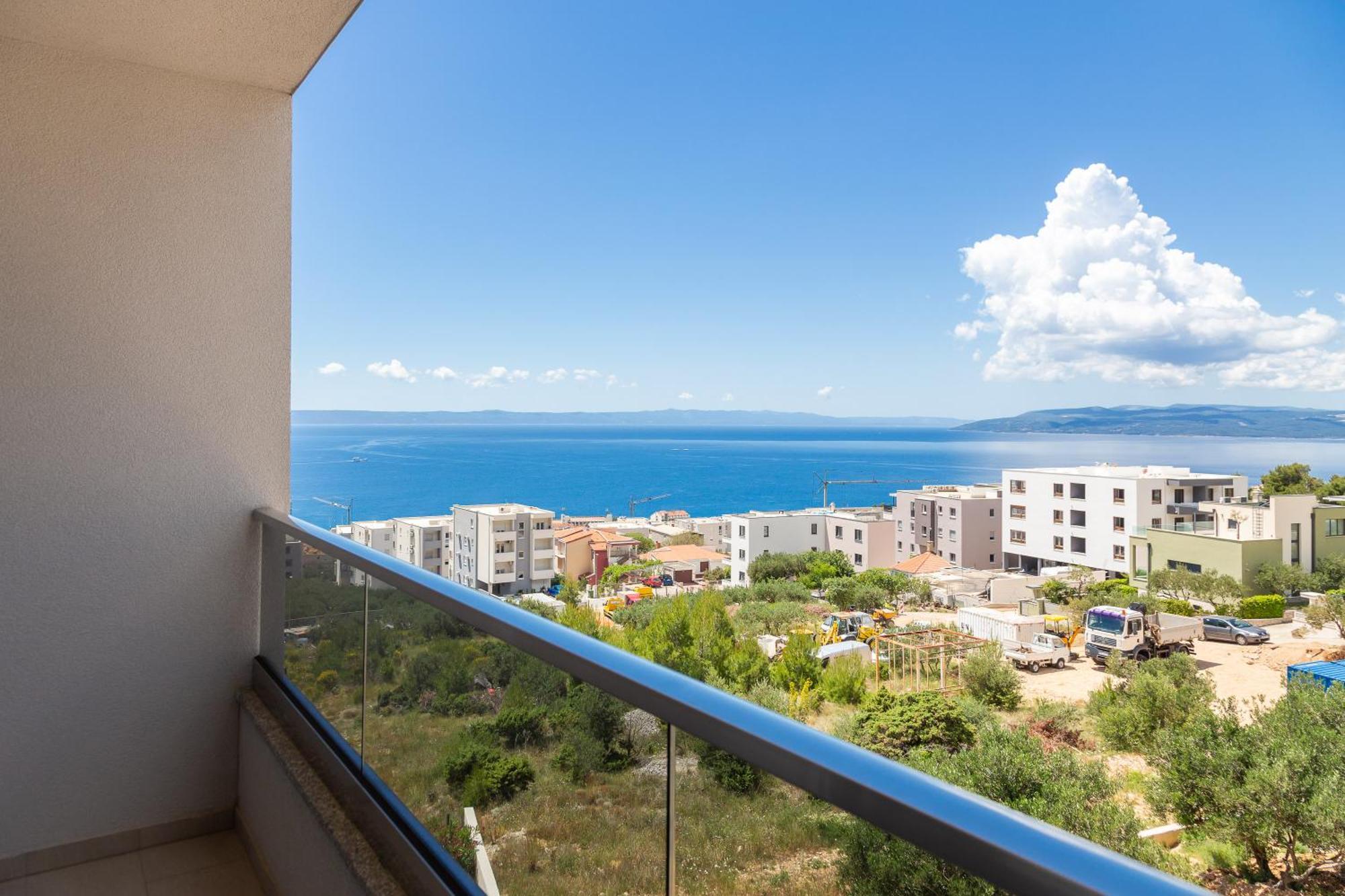 Il Mar - New With Garage Apartment Makarska